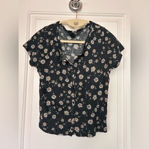 art class Black Daisy-Print Button Down Top